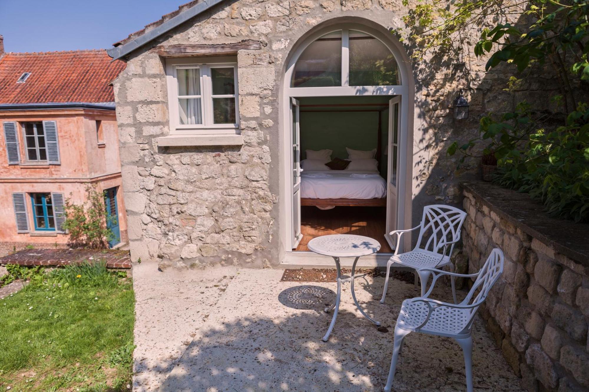 Chez Jules Et Leonie Bed & Breakfast Valmondois Bagian luar foto